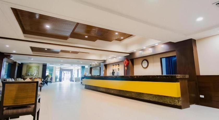 Sarita Chalet & Spa Hotel - Sha Extra Plus Jomtien Beach Exterior photo