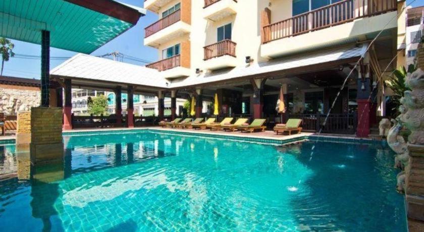 Sarita Chalet & Spa Hotel - Sha Extra Plus Jomtien Beach Exterior photo